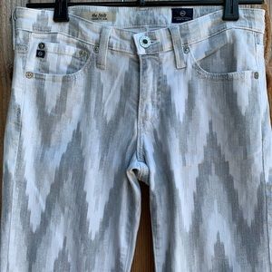 AG The Stilt Cigarette Jean - Grey Ikat/Chevron
